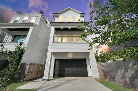 2611 Sherwin St, Houston, TX 77007