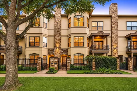 2409 Commonwealth St, Houston, TX 77006