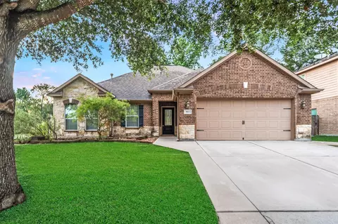961 Wannan Ln, Conroe, TX 77301