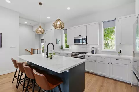 510 Janisch Rd, Houston, TX 77018