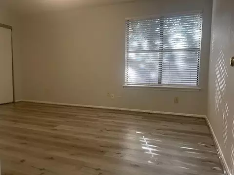 2711 Grants Lake Blvd #104, Sugar Land, TX 77479