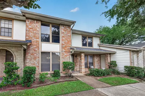48 T Huxley Ln, Missouri City, TX 77459