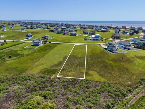 4022 Kiva Rd, Galveston, TX 77554