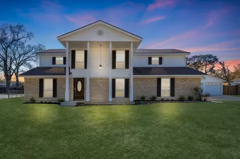 5105 Interlachen St, Baytown, TX 77521