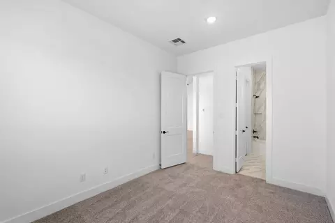 Bedroom - 12214 Warbler Dr, Mont Belvieu, TX 77523 photo 7 of 8