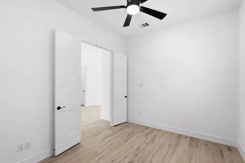 Bedroom - 12214 Warbler Dr, Mont Belvieu, TX 77523 photo 5 of 8
