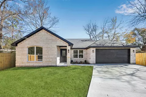 17818 Wild Oak Dr, Houston, TX 77090