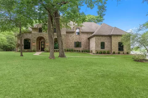 2242 Spring Branch Rd, Montgomery, TX 77316
