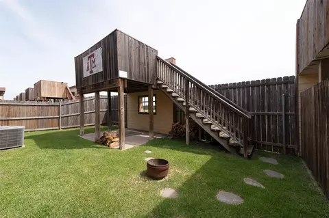 4311 Commando Trl, College Station, TX 77845
