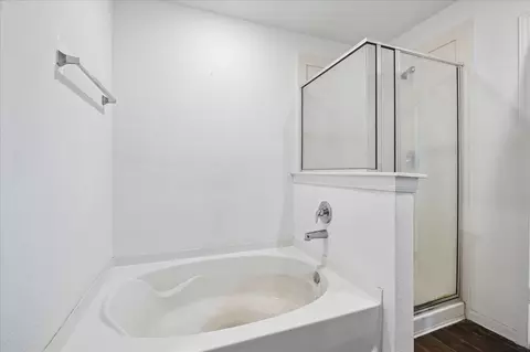 Bath - 5503 Broad Spruce St, Spring, TX 77373 photo 5 of 5