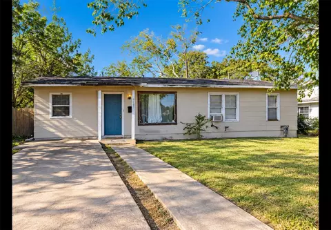 3408 E Rio Grande St E, Victoria, TX 77901