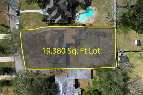 5518 Holly St, Houston, TX 77081