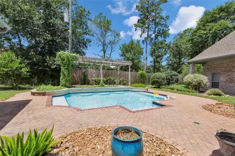 4 Charis Pl, Spring, TX 77388 photo 1