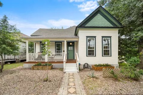 2019 Crockett St, Houston, TX 77007