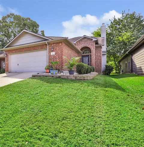 110 Harbour Town Dr, Montgomery, TX 77356