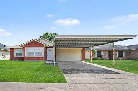 10807 Cayman Mist Dr, Houston, TX 77075