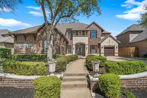 7003 Dunbarton Dr, Sugar Land, TX 77479