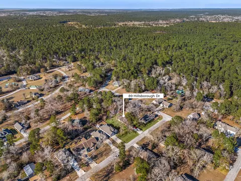 89 Hillsborough Dr, Huntsville, TX 77340