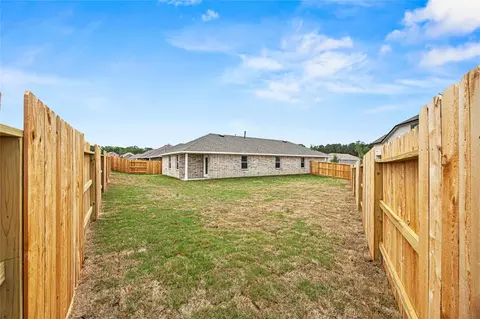 Exterior - 9233 Boulder Blvd, Conroe, TX 77303 photo 3 of 3