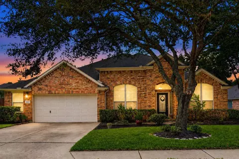 10422 Pavonia Dr, Houston, TX 77095