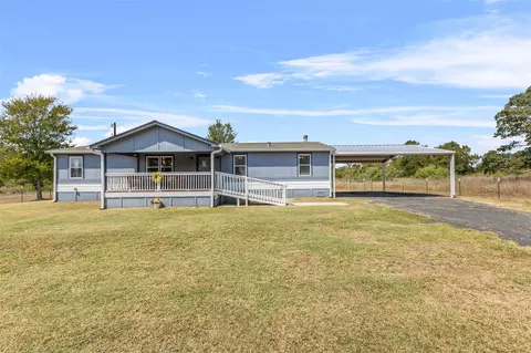 340 Alvina Ulich St, Somerville, TX 77879