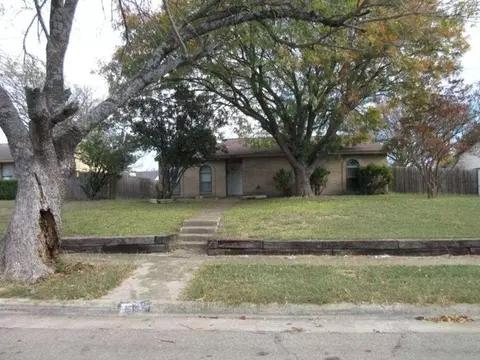 1610 Sunset Ln, Duncanville, TX 75137