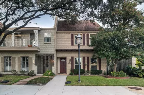 8602 Oakford Dr, Houston, TX 77024