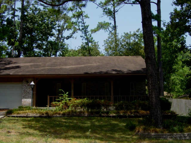 155 Thunderbird Dr, Conroe, TX 77304 photo 1