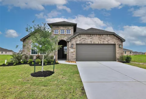 416 Fields Forest Ln, Dayton, TX 77535
