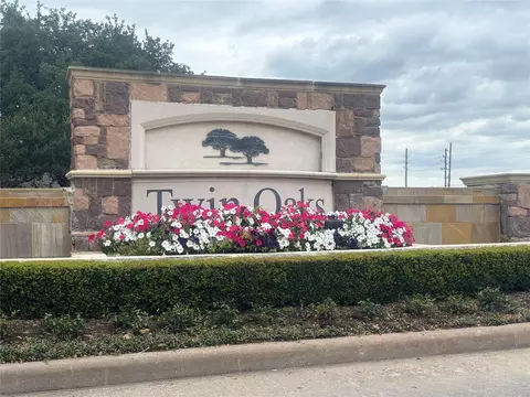 7218 Branford Park Ln, Richmond, TX 77407