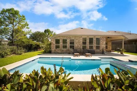 16602 Highland Country Dr, Cypress, TX 77433