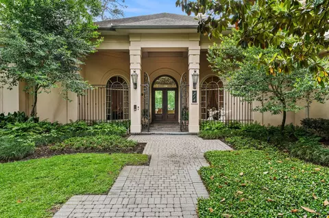 6 Mott Ln, Houston, TX 77024