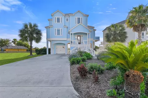 13338 Binnacle Way, Galveston, TX 77554