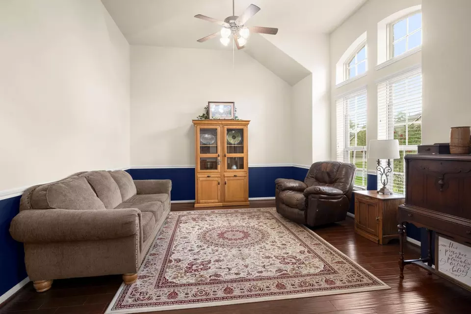 Living - 22906 Shieldhall Ln, Tomball, TX 77375 photo 1 of 4