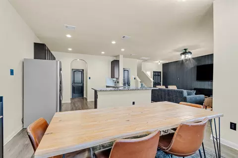 Dining - 3611 Cannon Dr, Conroe, TX 77301 photo 4 of 4