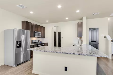 Kitchen - 3611 Cannon Dr, Conroe, TX 77301 photo 1 of 5