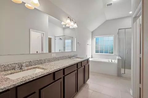 Bath - 3465 Lockett Hall Cir, Bryan, TX 77808 photo 1 of 4