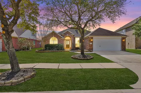 29807 S Legends Chase Cir, Spring, TX 77386 photo 1