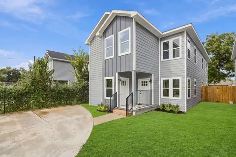 8707 Westcott Rd #A B, Houston, TX 77016