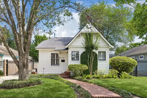 1116 Winston St, Houston, TX 77009