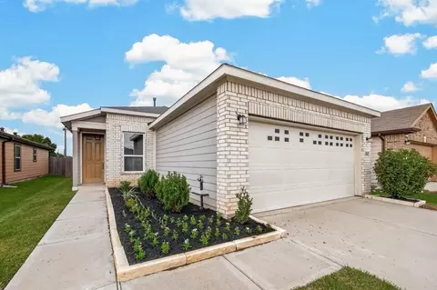 6031 Diamond Sky Ln, Houston, TX 77048