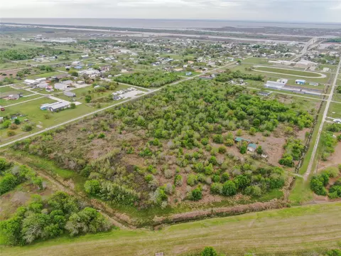 0 Cypress Lots 1-3 Tier 1 Nw Fraction St, Matagorda, TX 77457