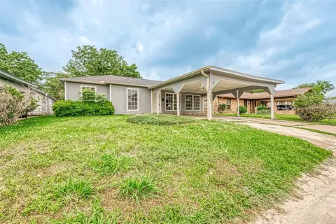 1005 Bank Dr, Galena Park, TX 77547