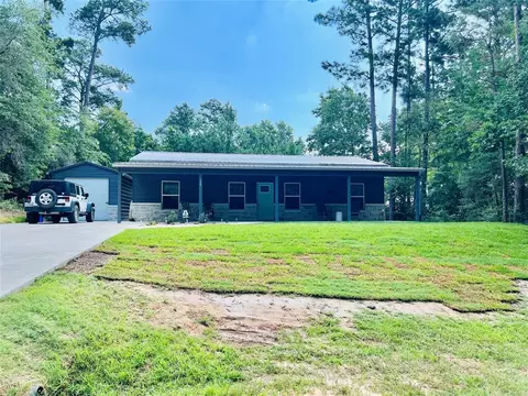 369 E Sunset Dr, Onalaska, TX 77360 photo 1