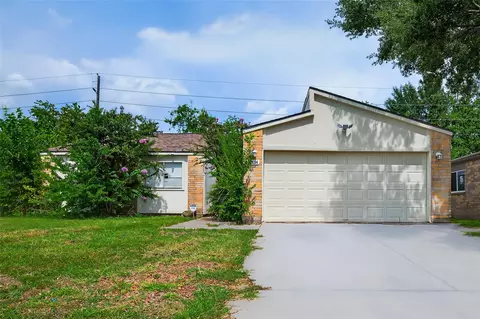 12114 Mckamy Dr, Houston, TX 77067