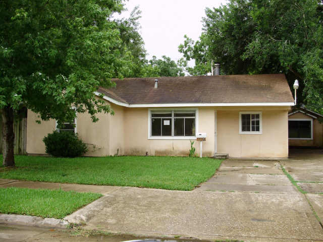 3206 Hays St, Pasadena, TX 77503 photo 1