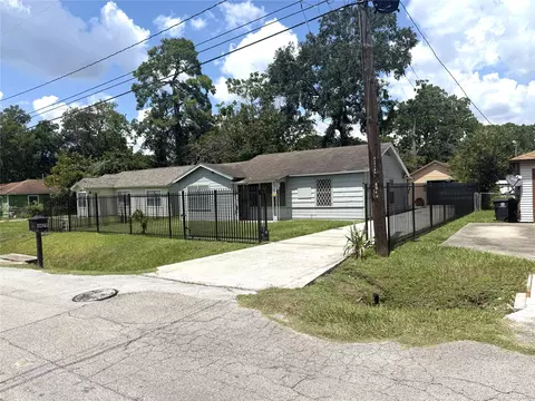 8429 Flintridge, Houston, TX 77028