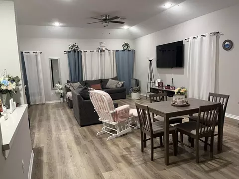 1116 Washington St, Columbus, TX 78934