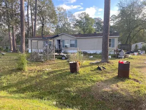 9443 1st St, Lumberton, TX 77657