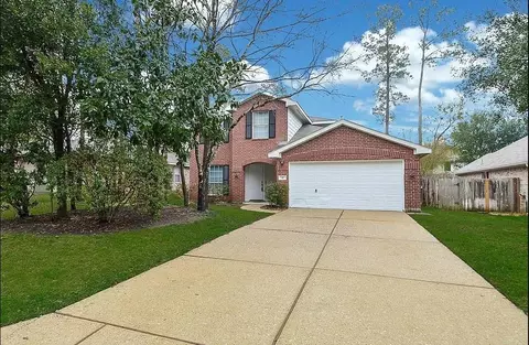 42 Drifting Shadows Cir, Conroe, TX 77385
